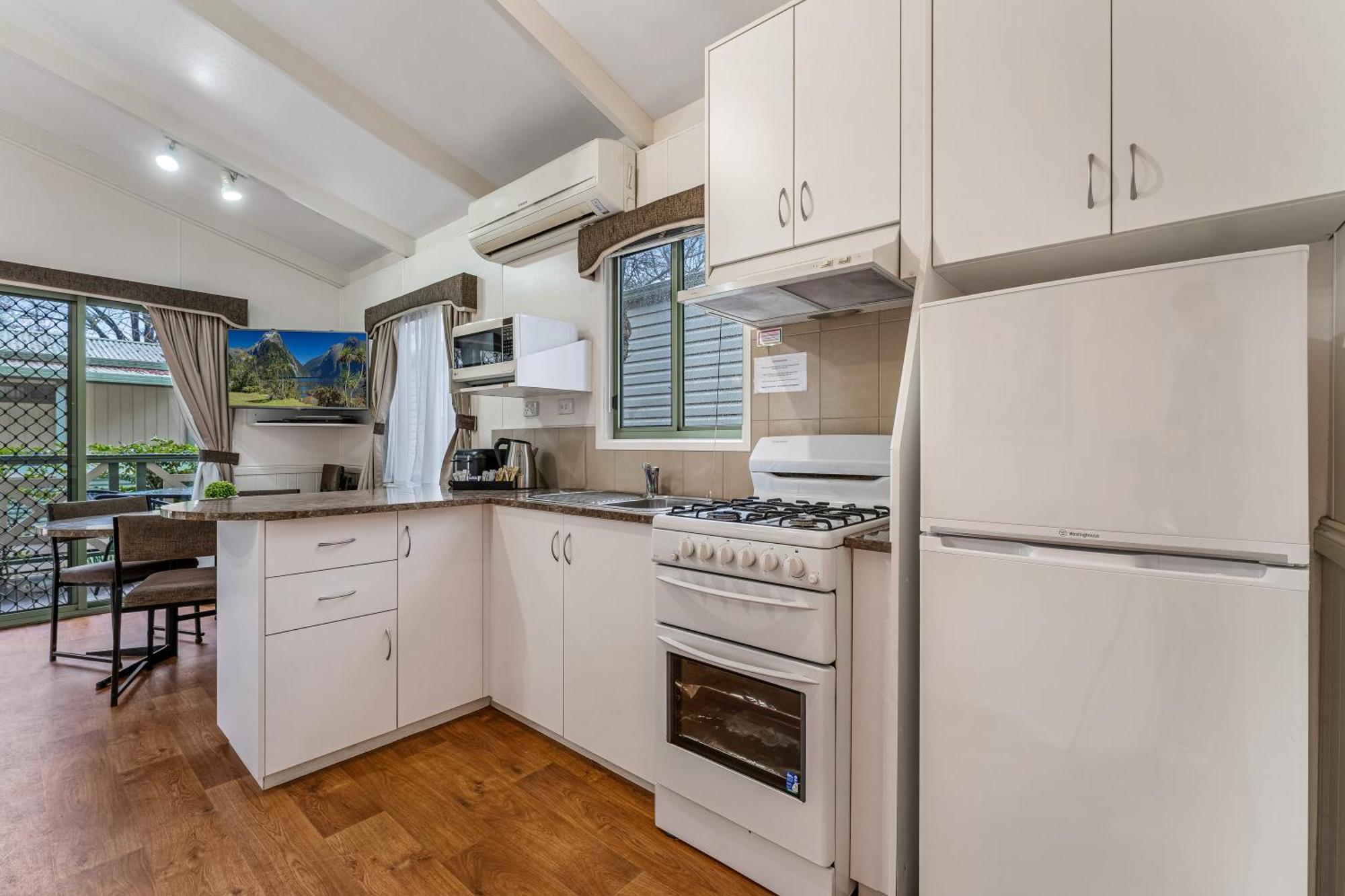 Tasman Holiday Parks - South Bright Esterno foto